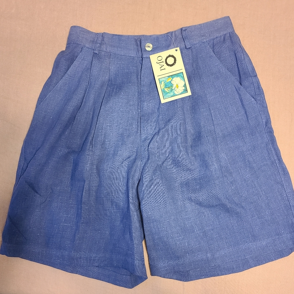 Ojai 100% linen shorts, Ladies size 10, color is lavender.
